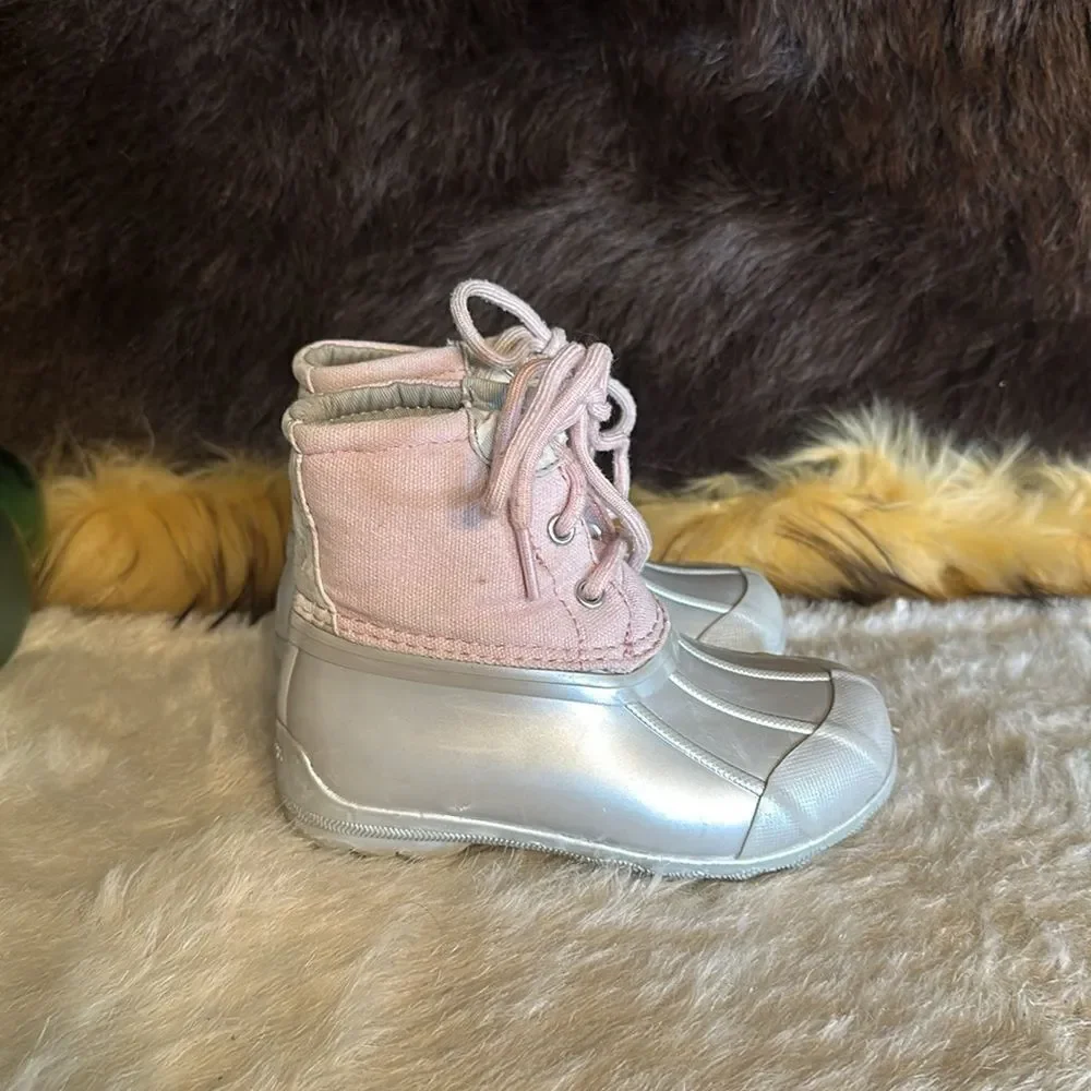 Sperry boots 9 (3600)